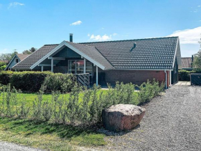 5 star holiday home in Juelsminde, Sønderby